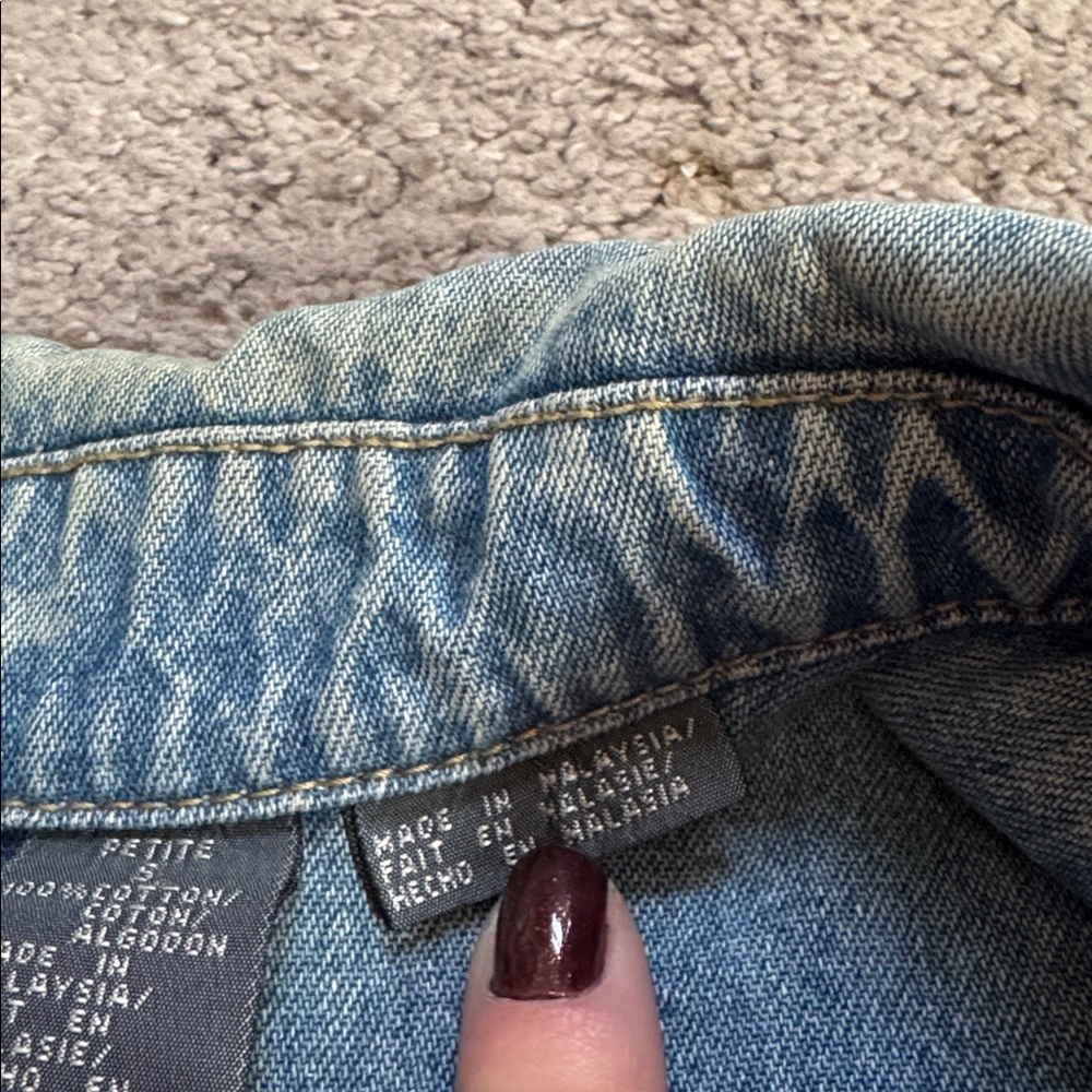 Vintage Lizwear Petite Denim Jacket - Picture 7 of 9